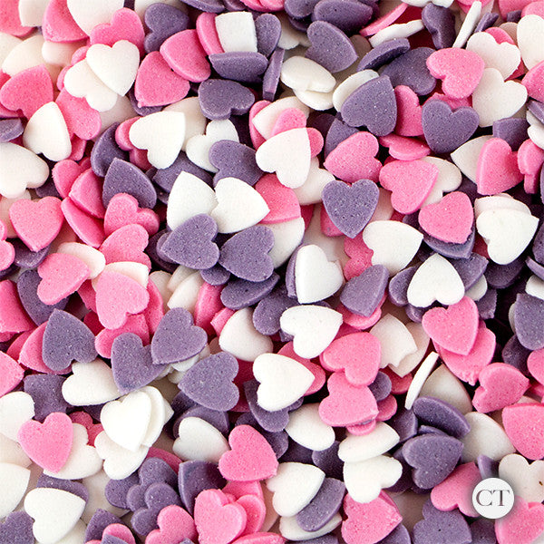 Heart Sprinkles dapat digunakan sebagai topping cup cake, birthday cake, wedding cake, cookies.